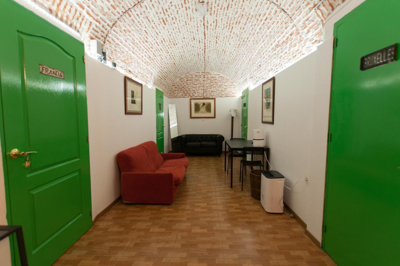 Encomienda Guest House Μαδρίτη Εξωτερικό φωτογραφία
